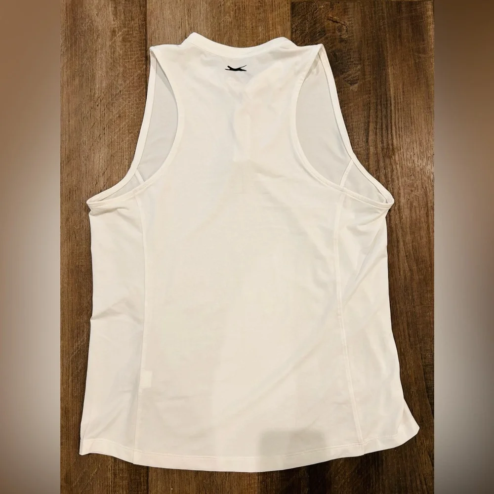 Slazenger white sleeveless golf shirt - Picture 2 of 3